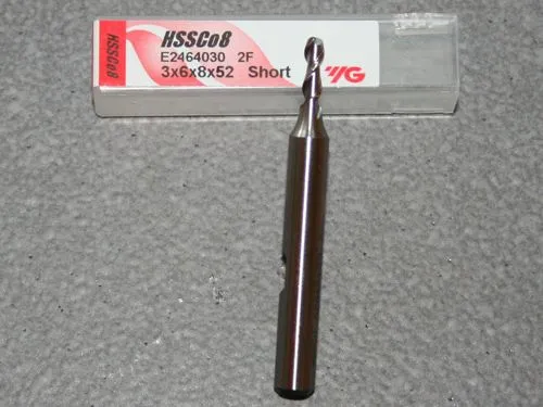 HSSE-CO8, 2 Schneiden 42� Rechtsspirale kurz 3.00mm, unbeschichtet