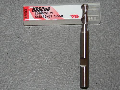 HSSE-CO8, 2 Schneiden 42 Rechtsspirale kurz 5.00mm, unbeschichtet