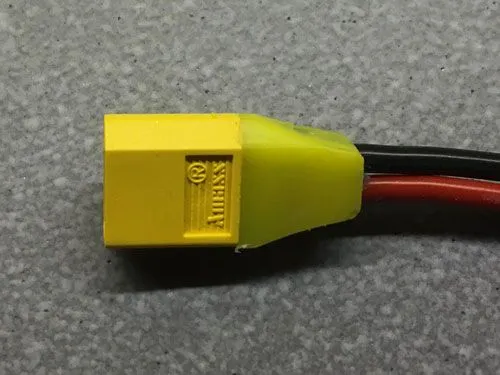 XT60 Stecker Isolation f�r Kabel bis 2,5 qmm