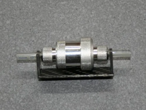 Halterungen Spritfilter- 4mm Schlauch CFK