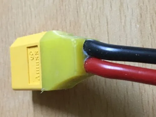 XT60 Stecker Isolation f�r Kabel bis 2,5 qmm