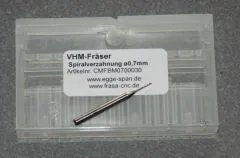 VHM-Fr�ser mit Spiralverzahnung � 0.70mm