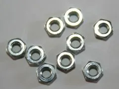 50 Muttern M3 DIN 934