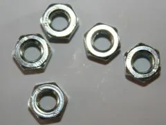 50 Muttern M5 DIN 934